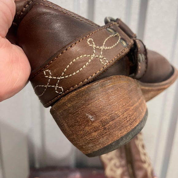 LIBERTY Black Dark Brown Boots with Light Embroidery - Picture 7 of 8